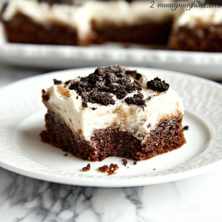 Oreo Pudding Poke Cake Recipe