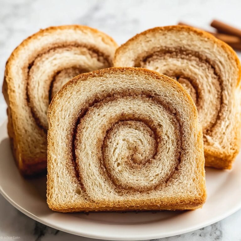 Cinnamon-Swirled Banana Bread Recipe
